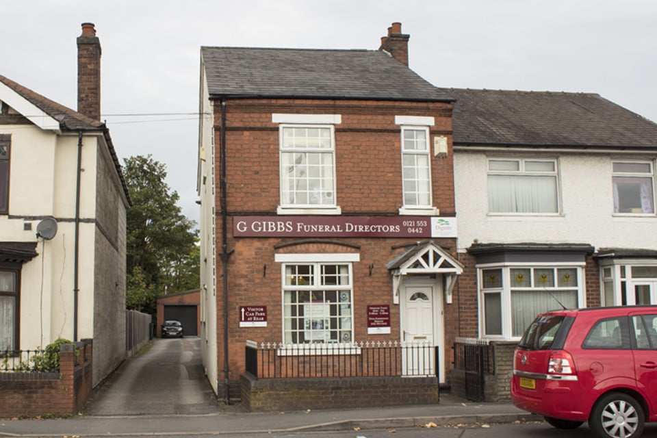 G Gibbs Funeral Directors