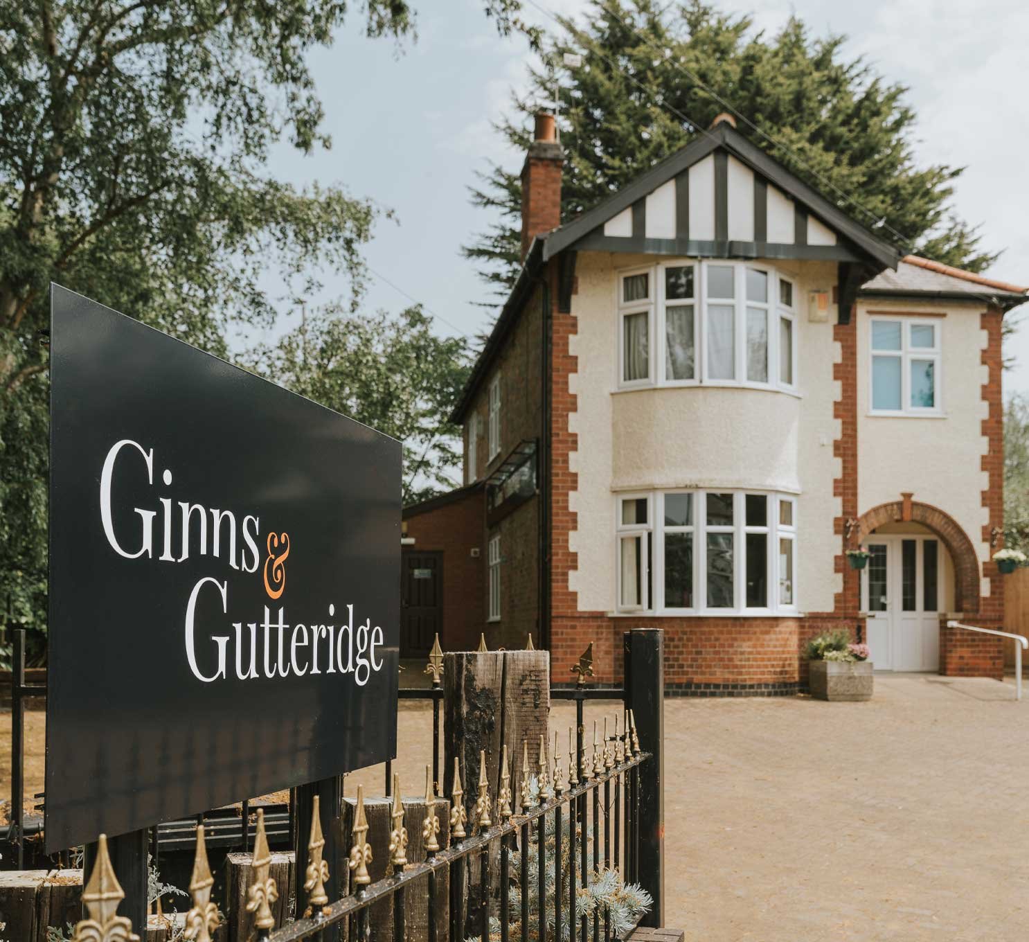 Ginns & Gutteridge Funeral Directors