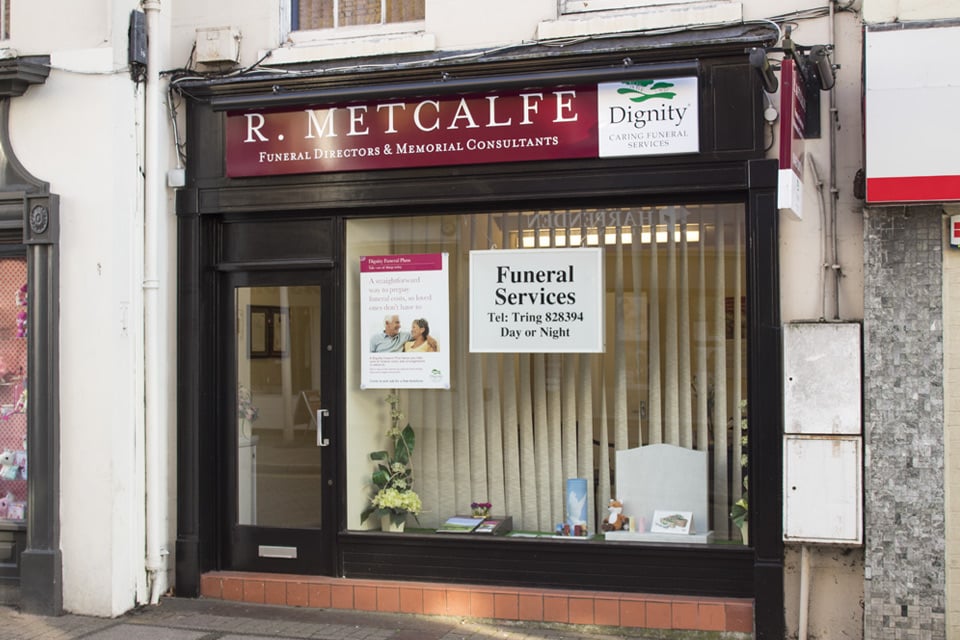 R Metcalfe Funeral Directors